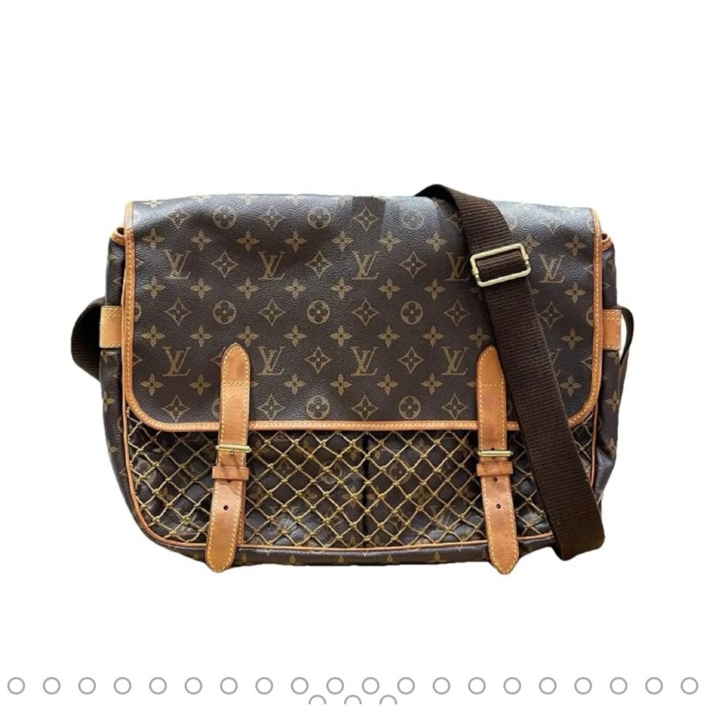 Congo Brown Monogram Messenger Bag - Picture 2 of 16